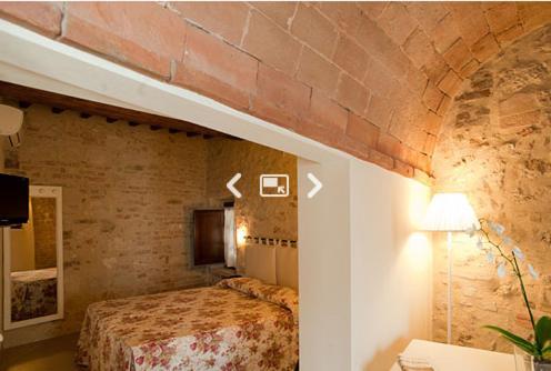 Arnolfo B&B Колле-ді-Валь-д'Ельса Екстер'єр фото